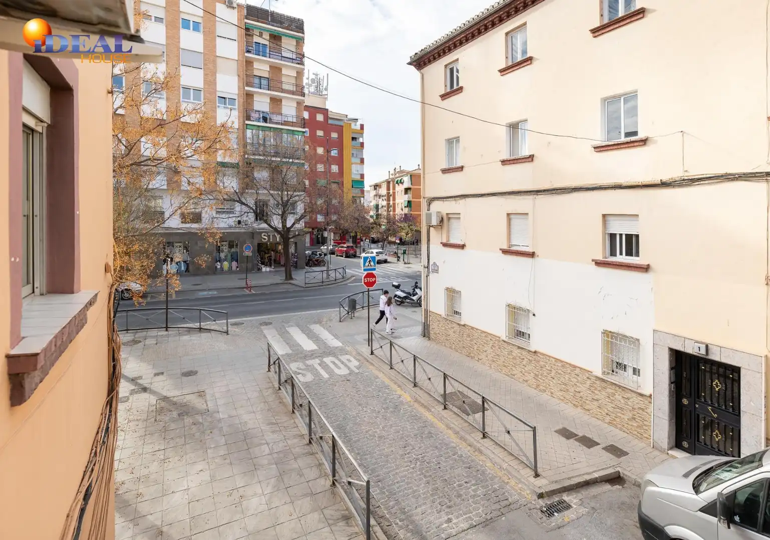 Piso con terraza en venta en Zaidín