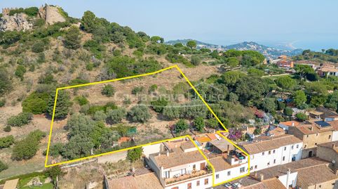 Casa de pueblo con jardín de 1.500m en venta junto al castillo de Begur y cerca del centro, image 2