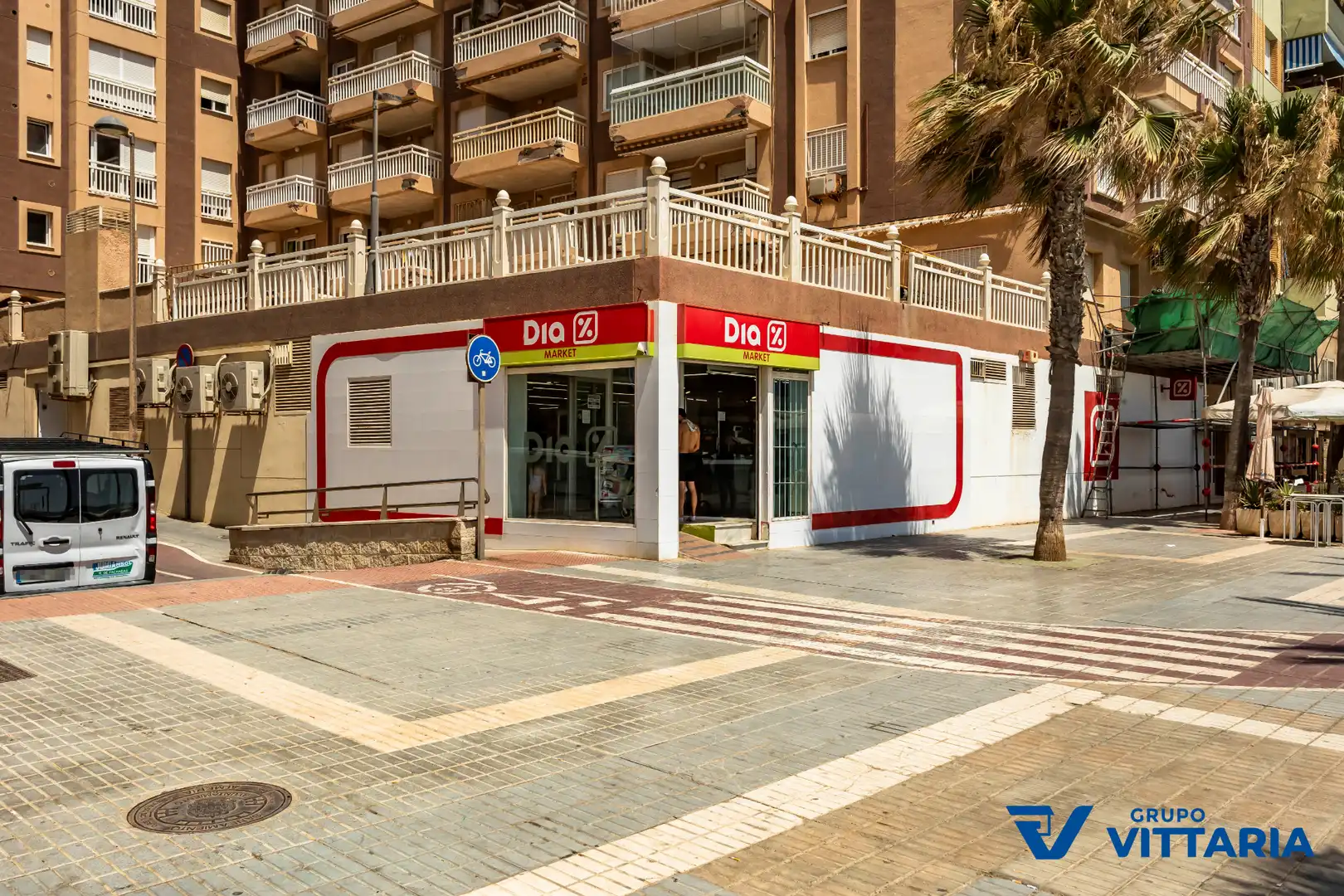 Piso en venta en Almería con Aire acondicionado, Terraza y Trastero