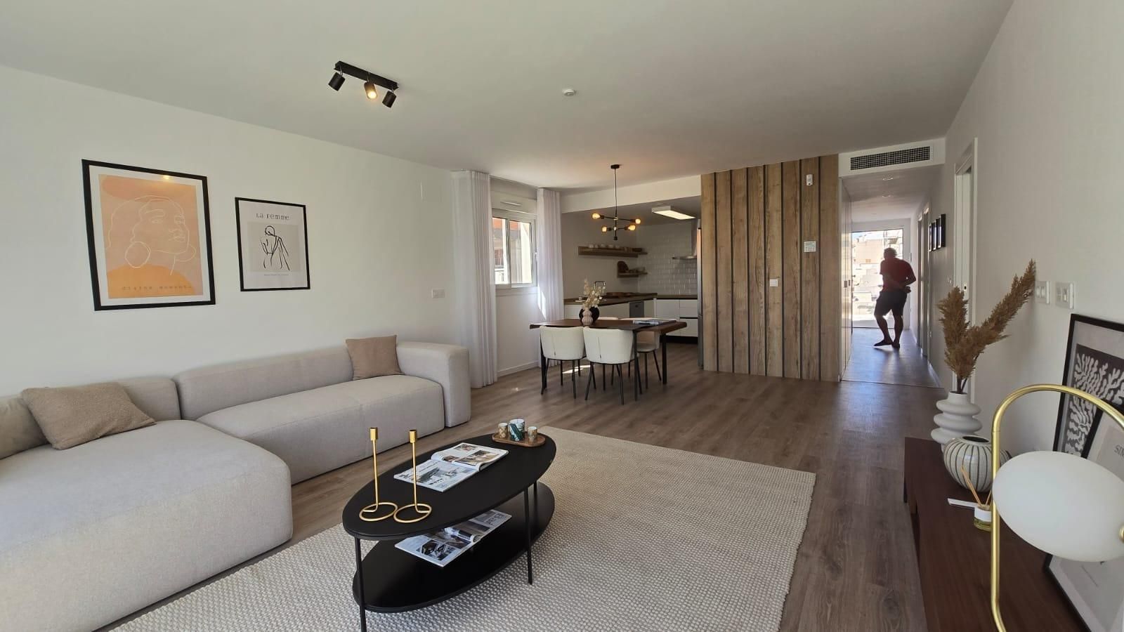 Sala d'estar de Apartament en venda en Santa Pola amb Aire condicionat, Calefacció i Jardí privat