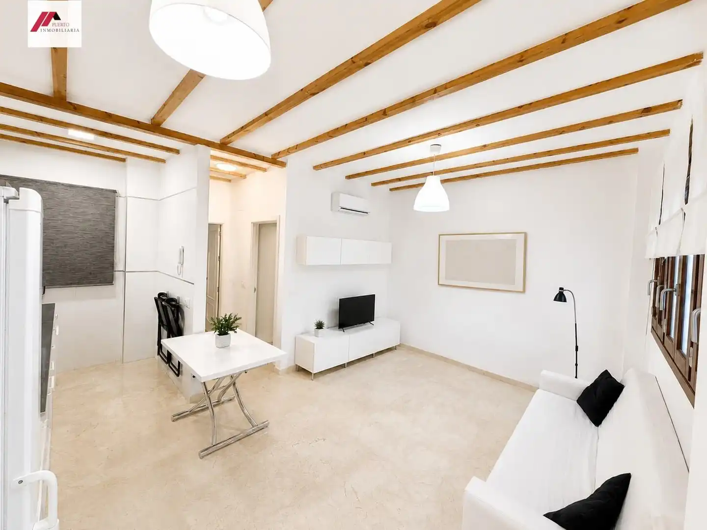 Living room of Apartments for sale in El Puerto de Santa María  with Air Conditioner and Furnished