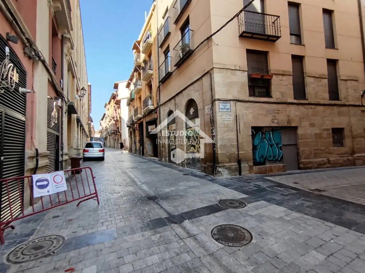 Außenansicht von Grundstücke zum Verkauf in  Logroño