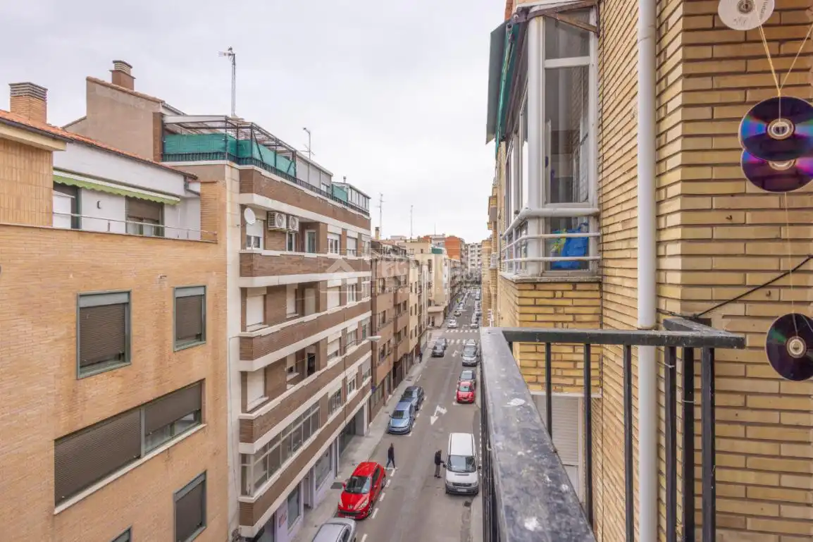 Vista exterior de Piso en venta en Salamanca con Calefacción, Terraza y Balcón