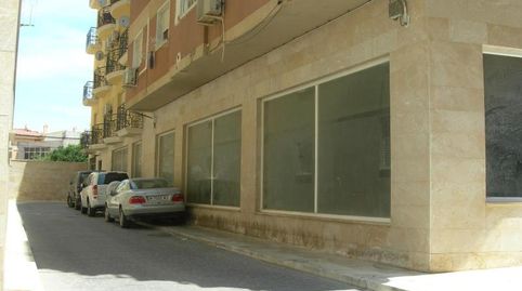 Gran oportunidad de comprar un local comercial en la localidad de Macael en Almería. con una superficie de 465 m. Se trata de un l, imatge 2