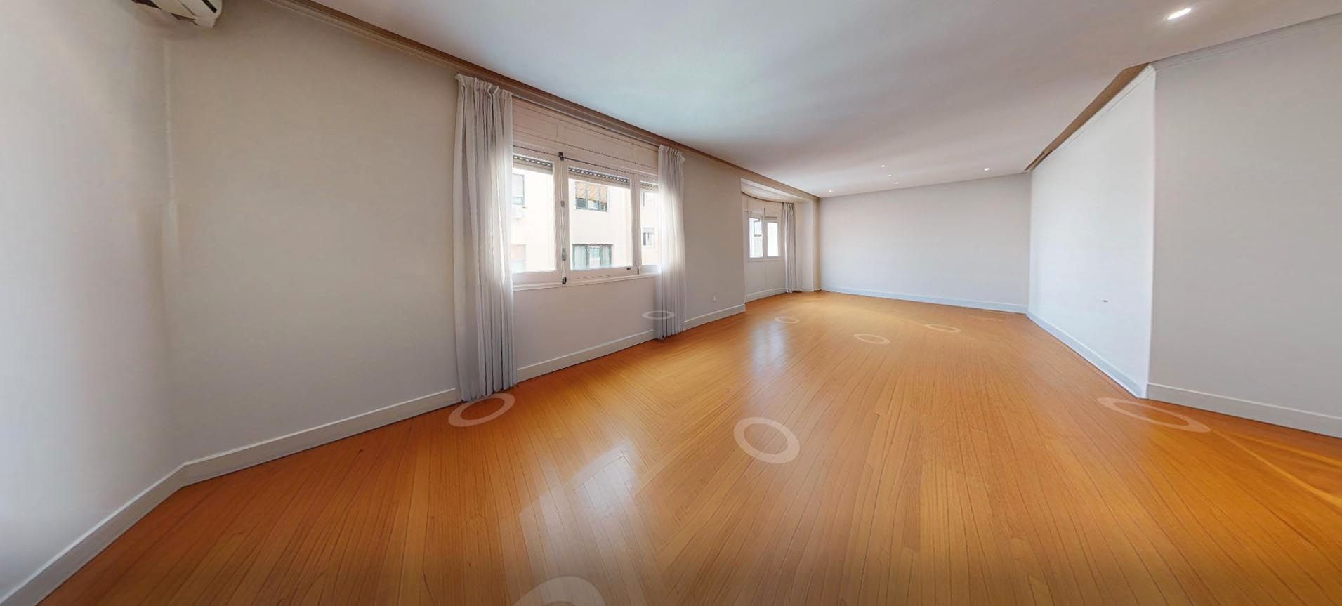 Sala d'estar de Pis en venda en  Madrid Capital amb Aire condicionat, Calefacció i Traster