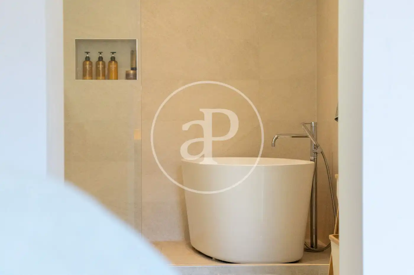 Bathroom of Houses for sale in Sóller  with Air Conditioner, Heating and Terrace