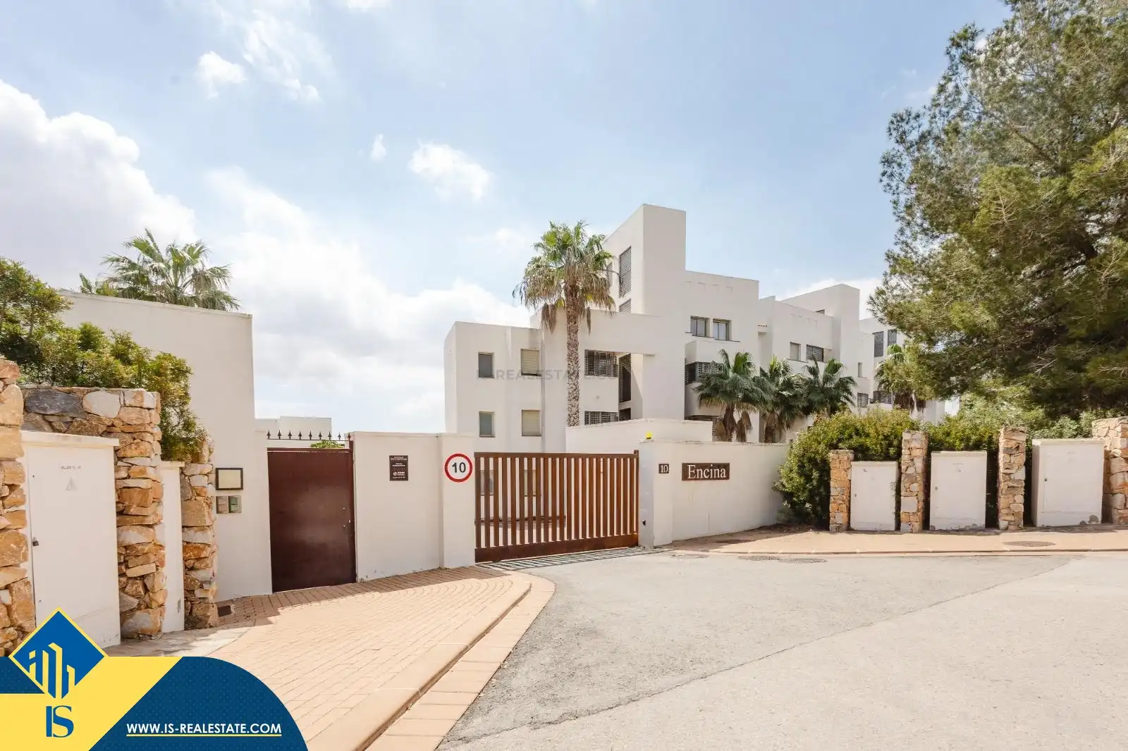 Exterior view of Flat for sale in Orihuela  with Terrace, Furnished and Oven