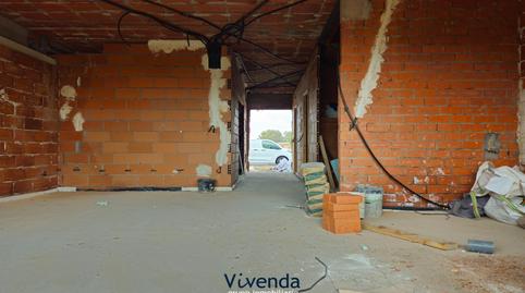 Foto 2 de Casa adosada en venda a Calle Angel Nieto, Carranque, Toledo