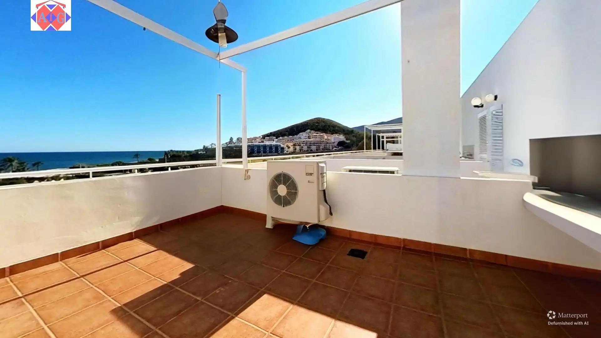 Terrasse von Dachboden zum Verkauf in Lújar mit Klimaanlage, Terrasse und Möbliert