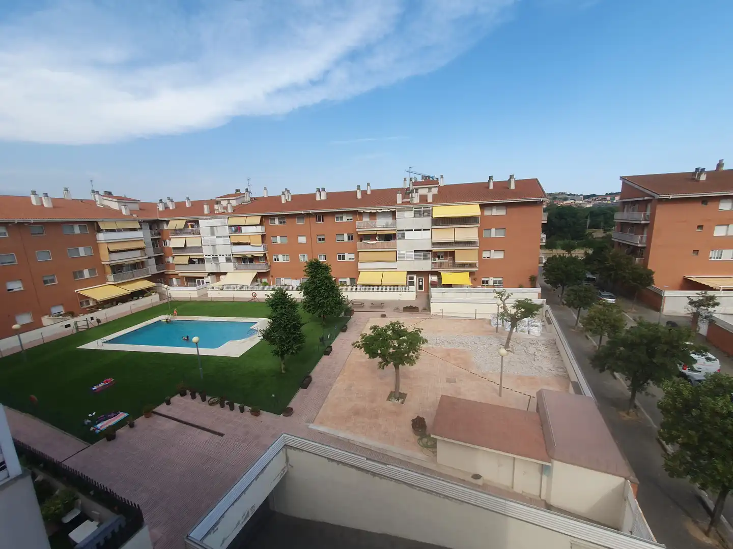 Vista exterior de Dúplex en venta en Canovelles con Aire acondicionado, Calefacción y Parquet