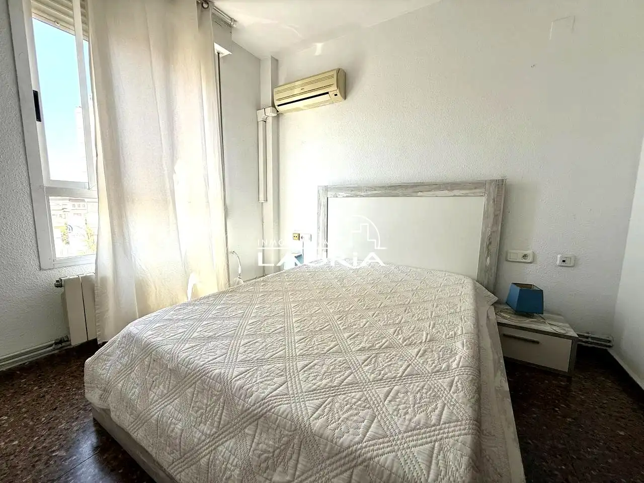 Bedroom of Flat for rent in Valencia  with Air Conditioner, Heating and Furnished