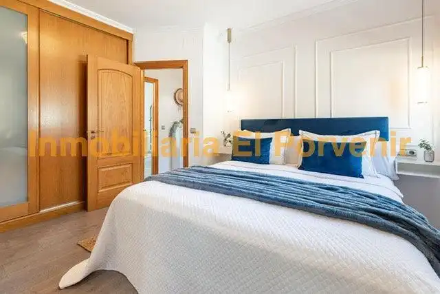 Bedroom of Houses for sale in Torrent  with Air Conditioner, Heating and Private garden