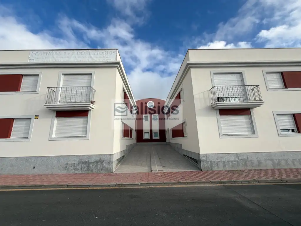 Vista exterior de Apartamento en venta en San Miguel