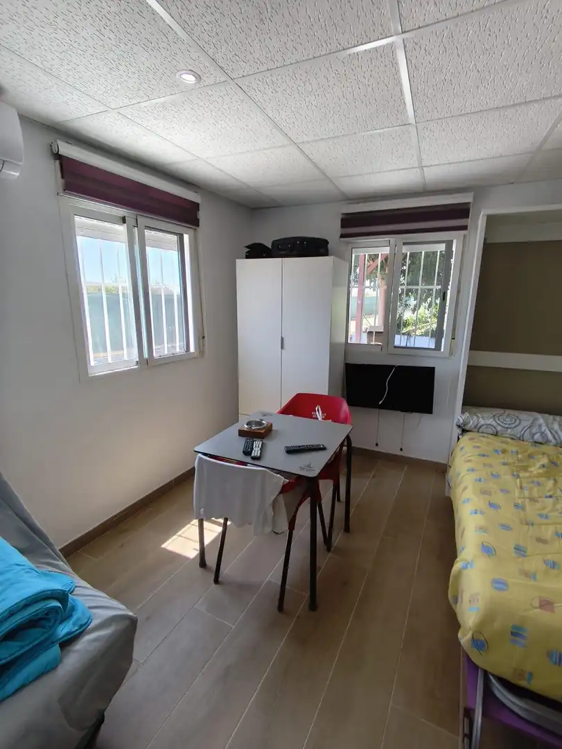 Habitación de Finca rústica en venta en Foios con Aire acondicionado, Calefacción y Jardín privado