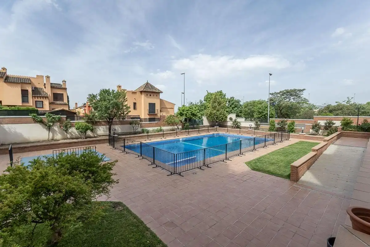 Flat for rent in Cerrillo de Maracena - Periodistas