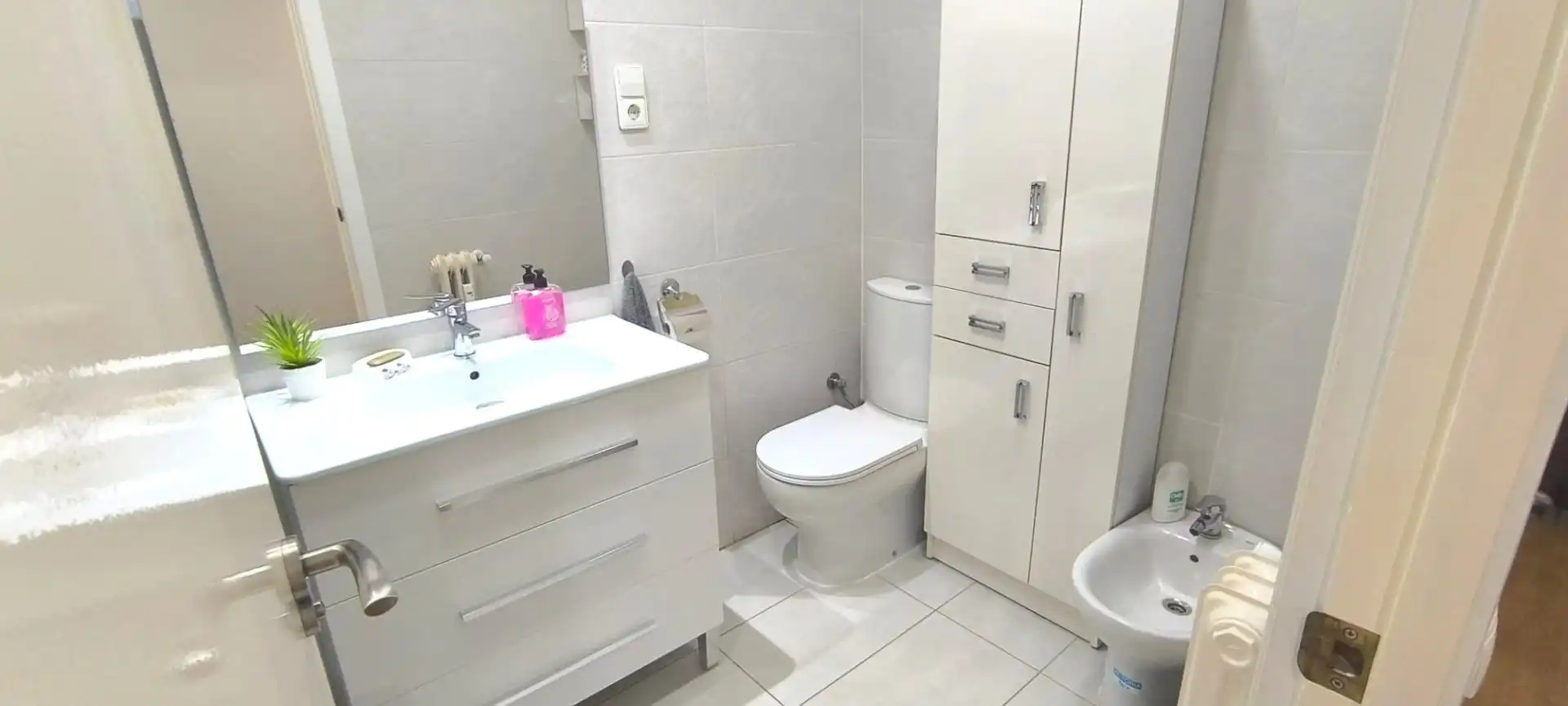 Bathroom of Flat for sale in  Logroño  with Heating and Terrace