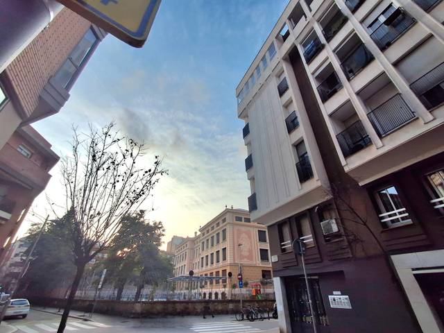 Local comercial en Venta en Carrer de Carreras i Candi en Sants-Badal