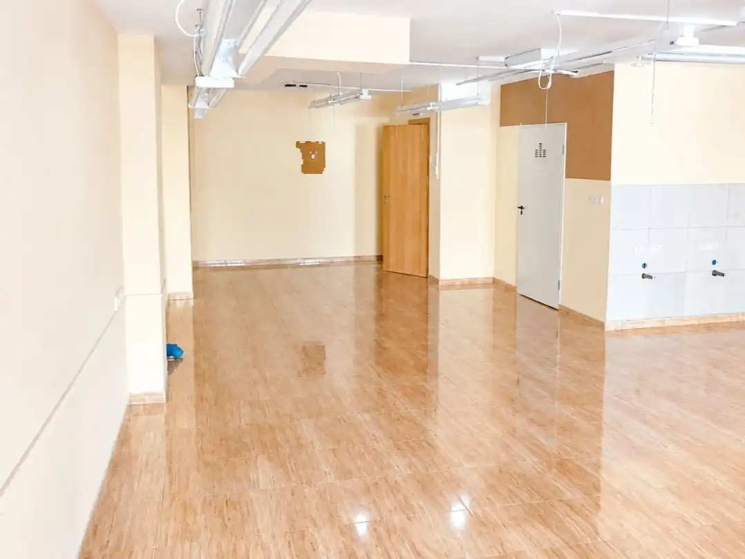 Oficina en venta en Jumilla, Murcia