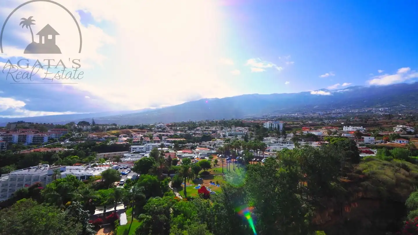 Vista exterior de Àtic en venda en Puerto de la Cruz amb Terrassa, Moblat i Balcó