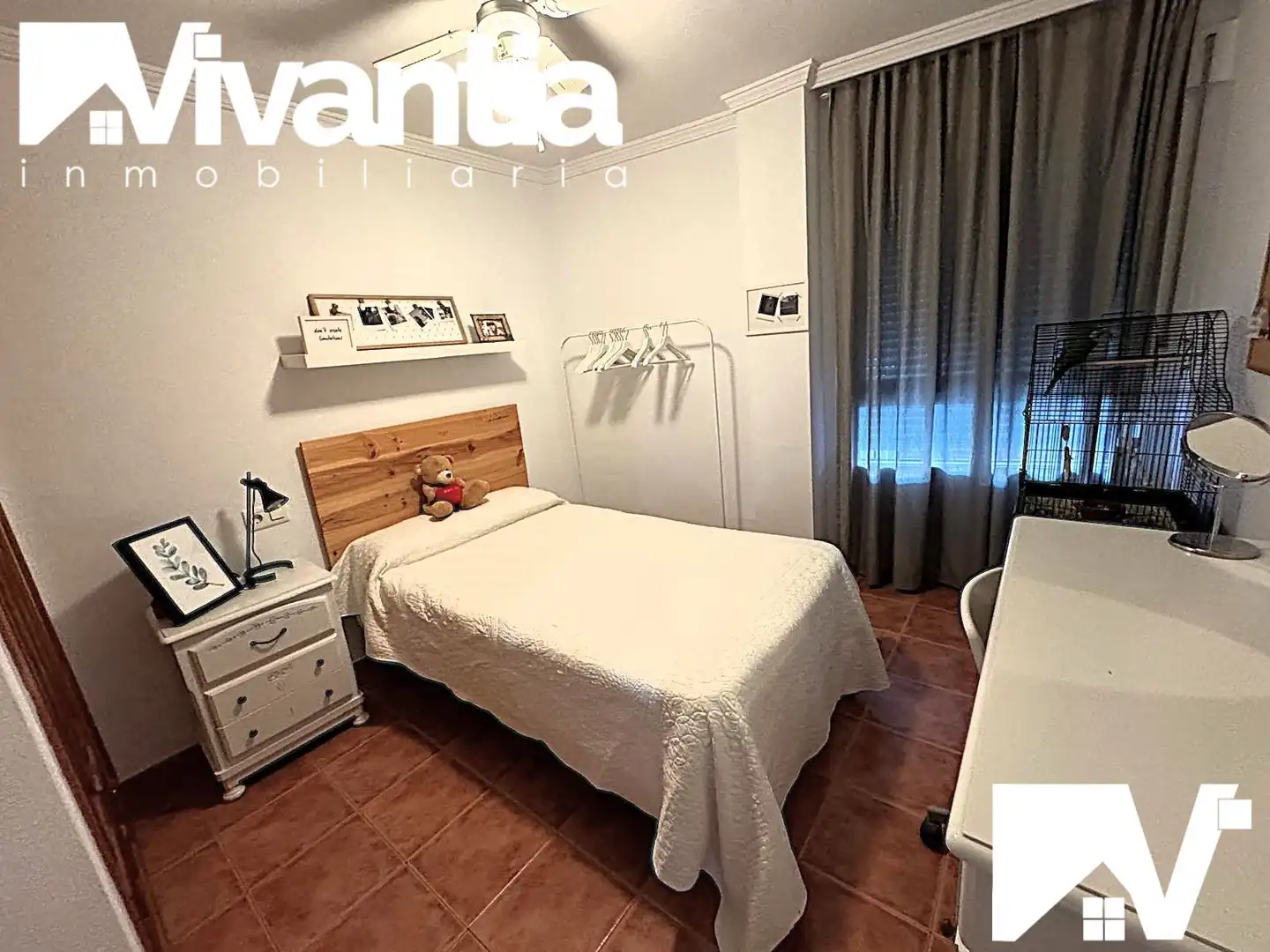 Schlafzimmer von Dachboden zum Verkauf in Lorca mit Terrasse und Möbliert