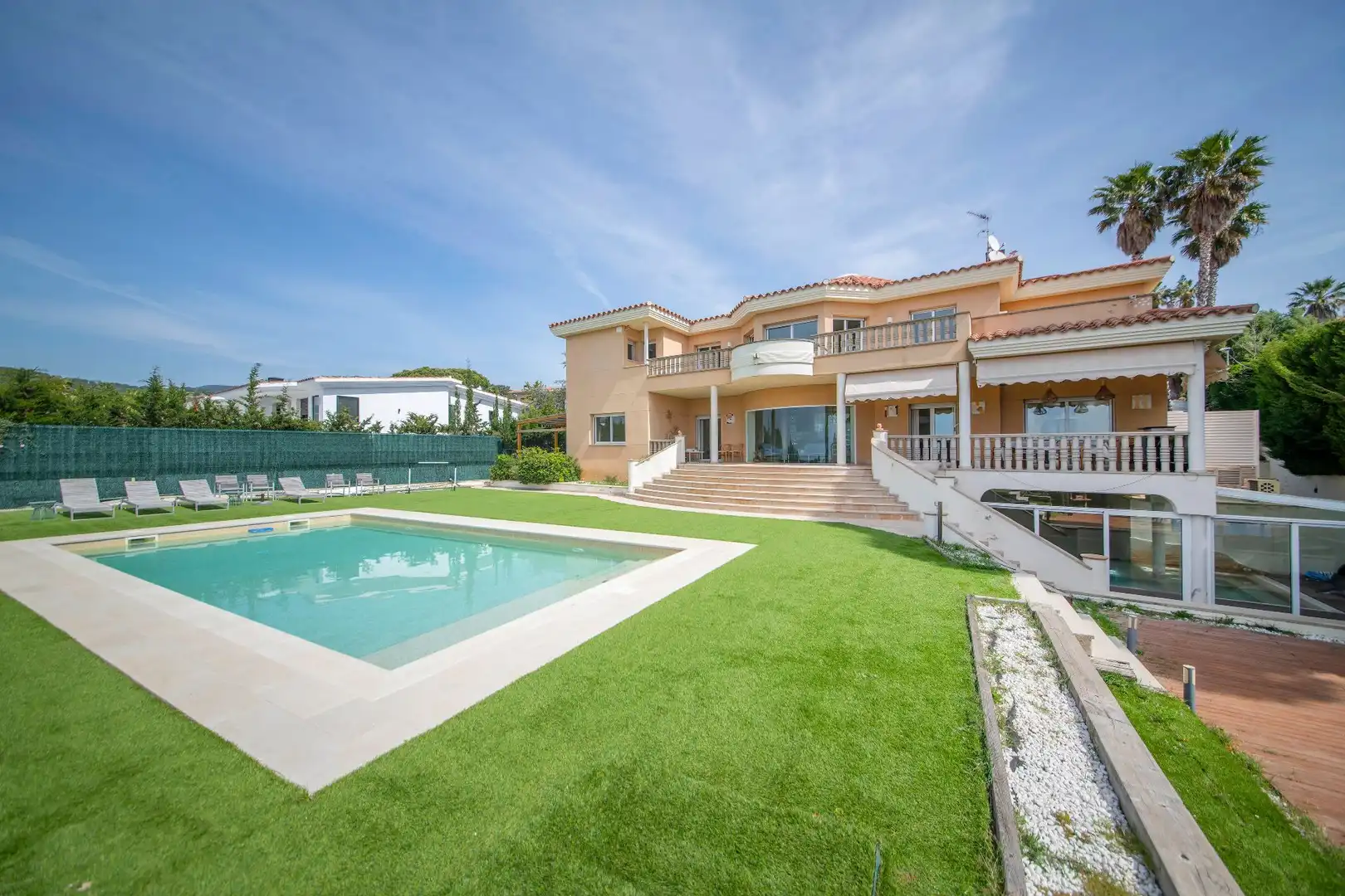 Jardín de Casa o chalet en venta en Alella con Aire acondicionado, Calefacción y Jardín privado