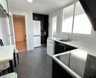 Kitchen of Flat to rent in  Madrid Capital  with Air Conditioner, Heating and Terrace