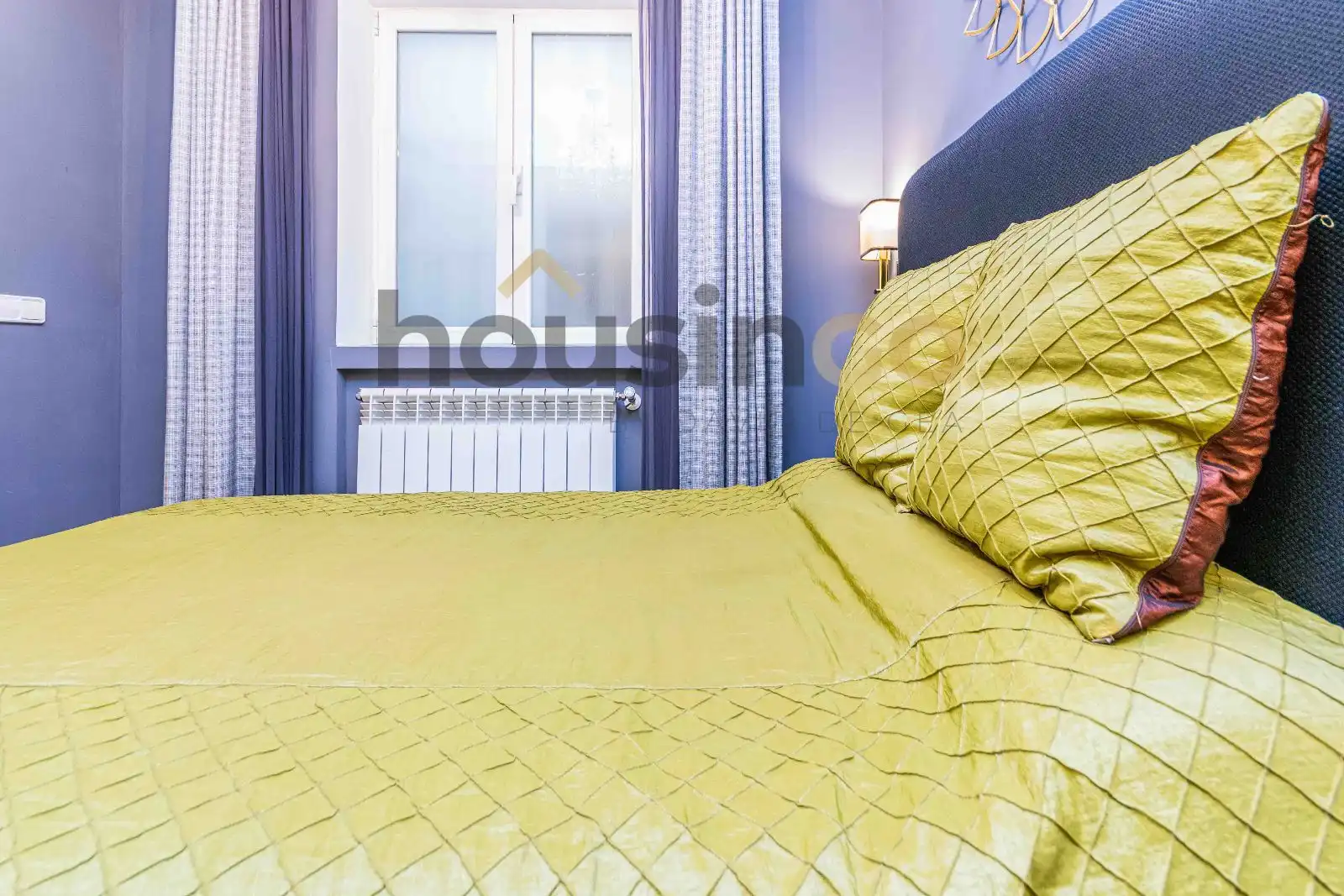 Bedroom of Flat for rent in Madrid  with Heating and Furnished