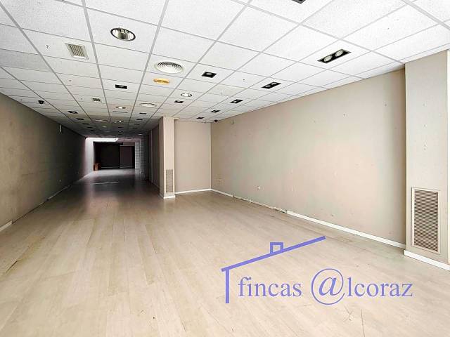 Local comercial en Alquiler en Concepción Arenal en San Lorenzo