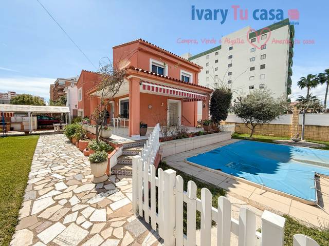 Casa-chalet en Venta en Carrer el Palmeral en Heliópolis