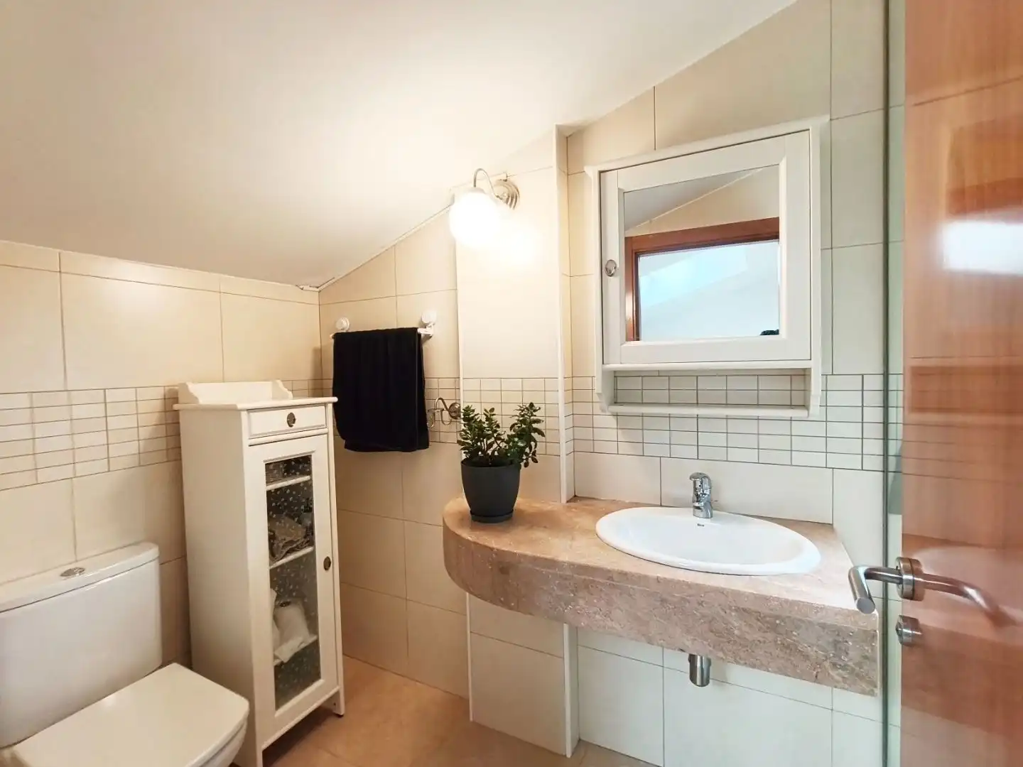 Attic for sale in Torelló, Barcelona
