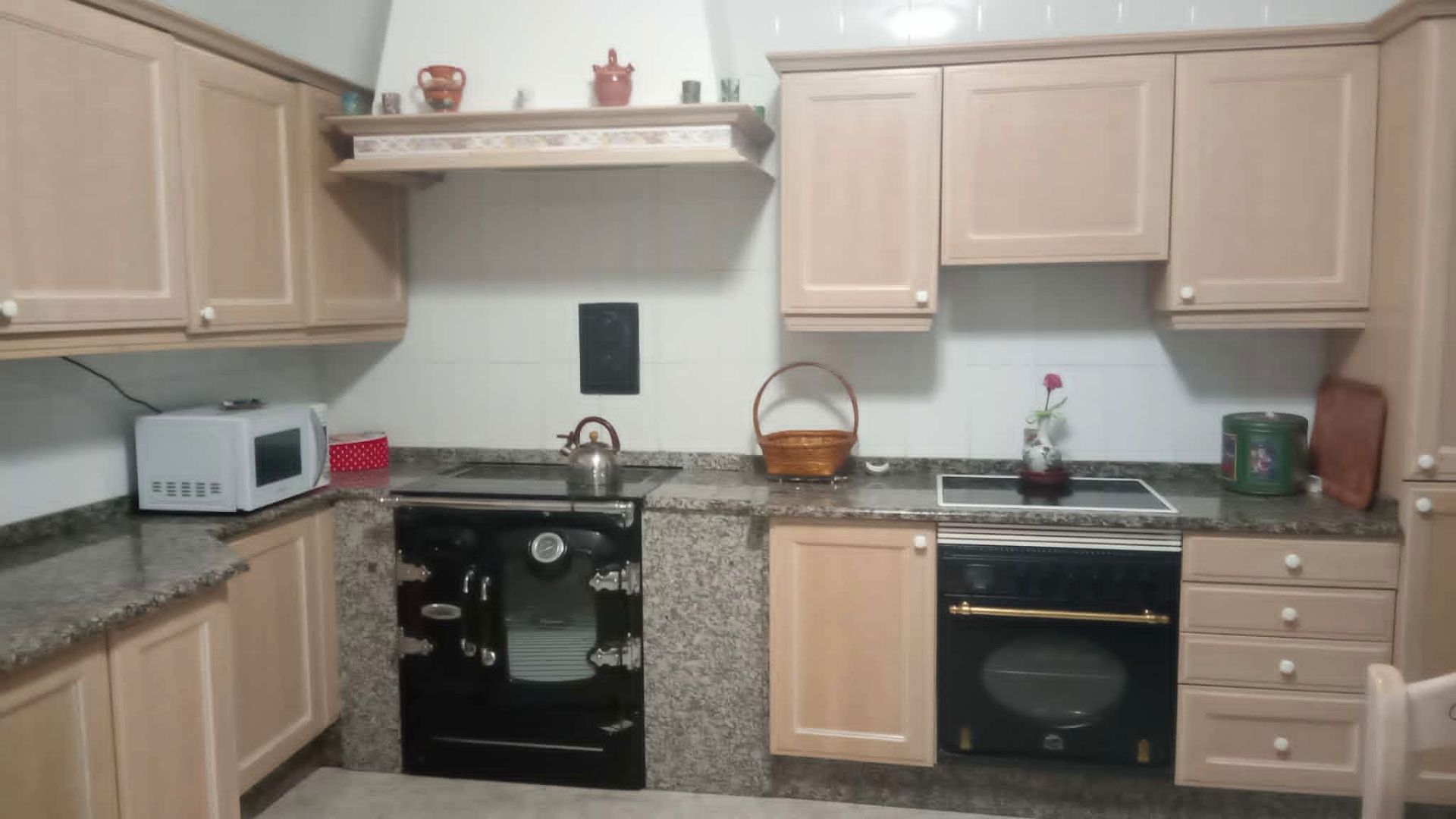Kitchen of Country house to rent in Salvaterra de Miño  with Heating, Storage room and Furnished