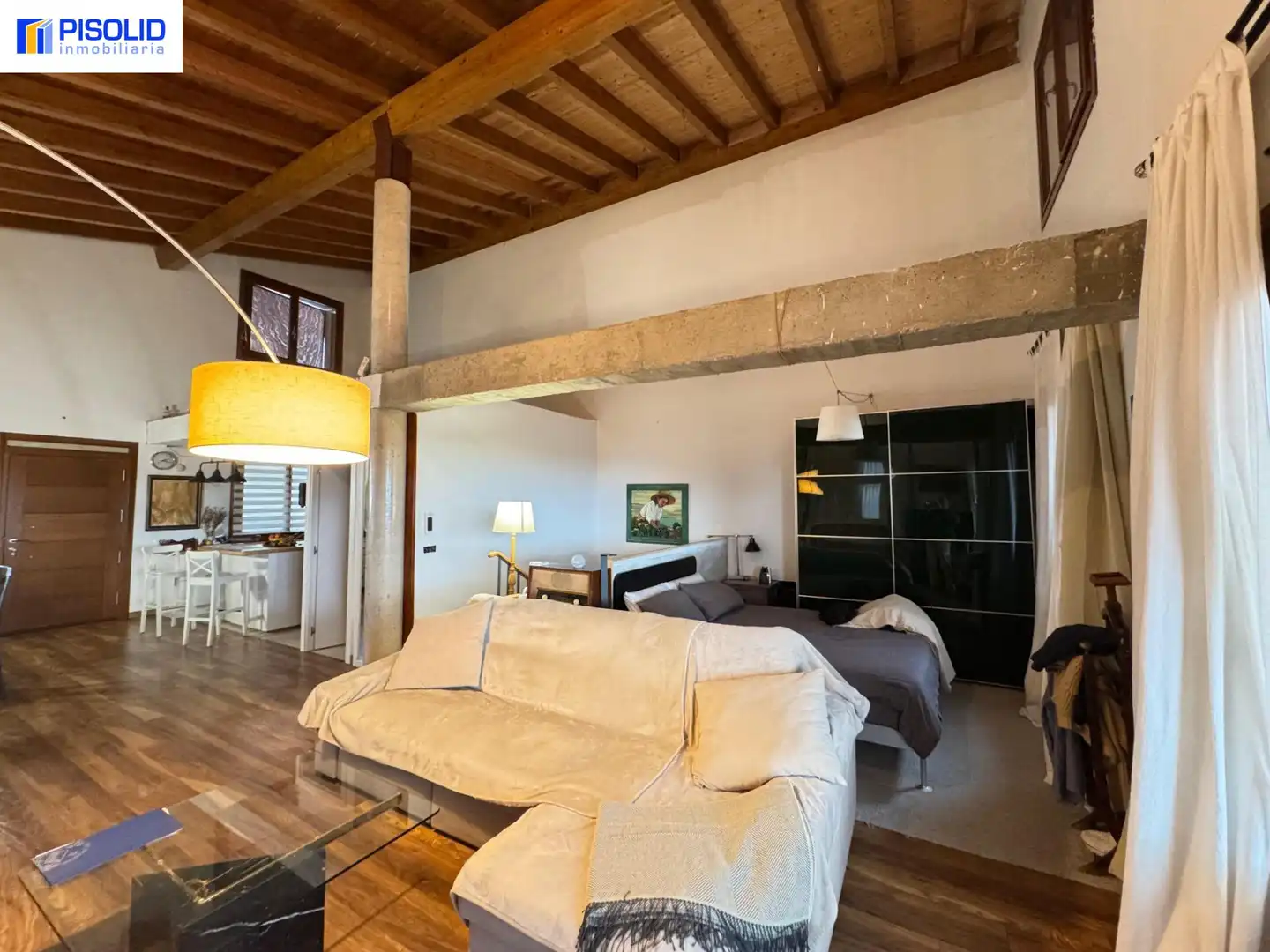 Wohnzimmer von Einfamilien-Reihenhaus zum Verkauf in Valladolid mit Privatgarten und Schwimmbad