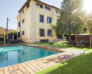 Exterior view of Flat to rent in  Barcelona Capital  with Air Conditioner, Terrace and Swimming Pool