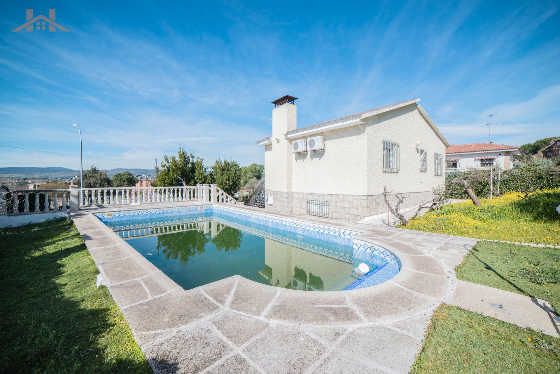 Piscina de Casa o xalet en venda en Santa Cruz del Retamar amb Aire condicionat, Calefacció i Jardí privat