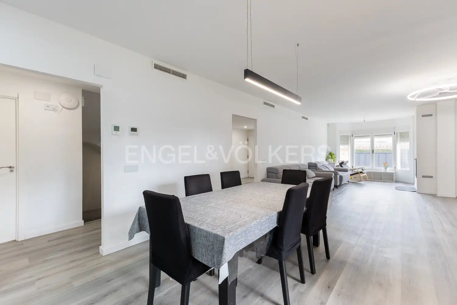 Dining room of Houses for sale in L'Eliana  with Air Conditioner, Heating and Private garden