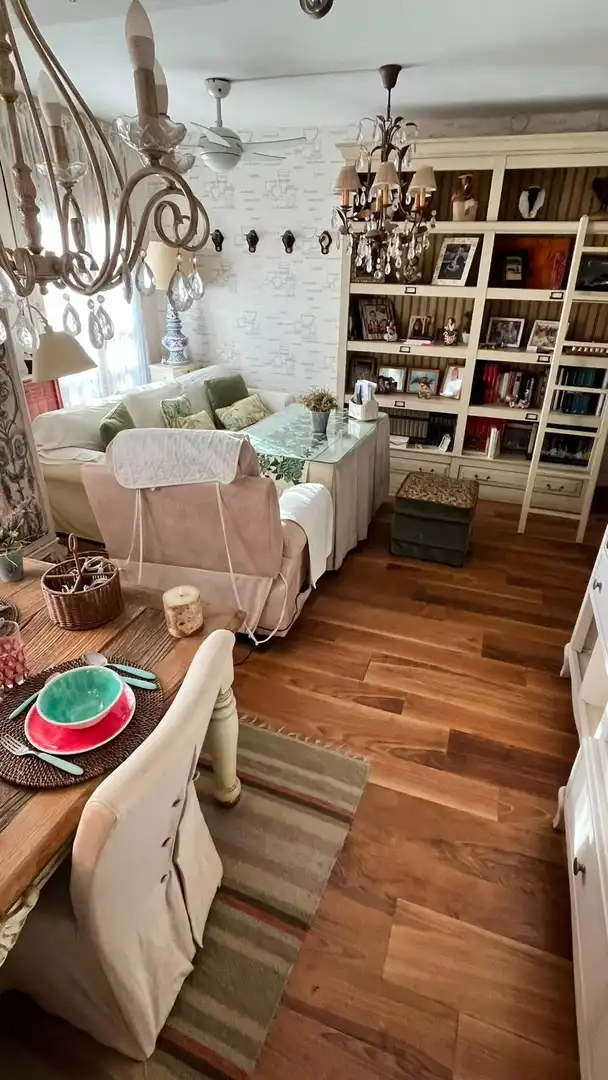 Sala de estar de Ático en venta en Córdoba con Aire acondicionado, Jardín privado y Terraza