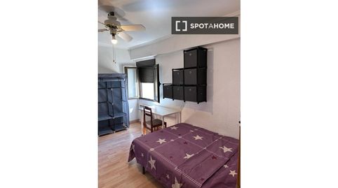 Photo 4 of Room in Barrio de Delicias, Zaragoza Capital