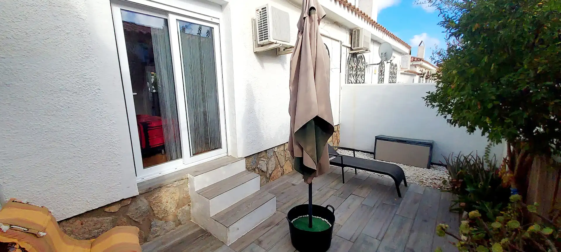 Semi-detached house with pool for sale in Carrer Illes Canaries, imagen 22