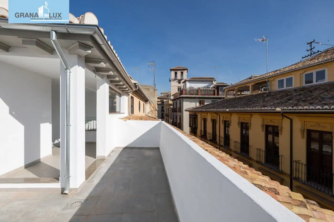 Inmuebles singulares con ascensor en venta en Calle San Matías, imagen 2