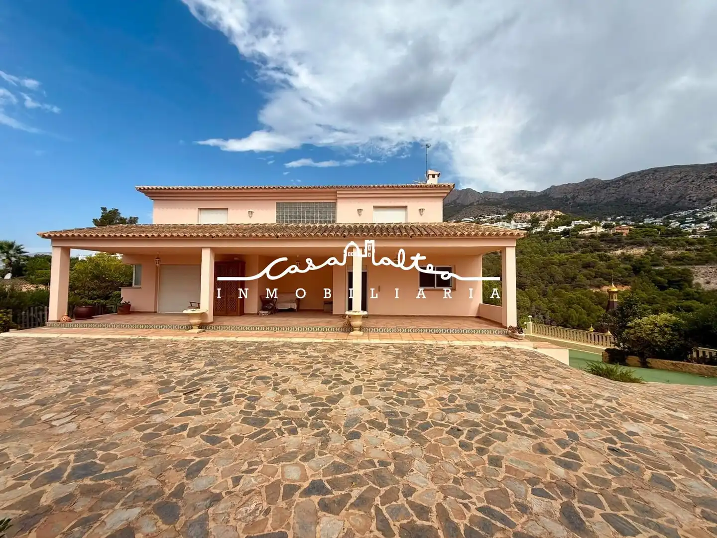 Vista exterior de Casa o chalet de alquiler en Altea con Calefacción, Jardín privado y Terraza