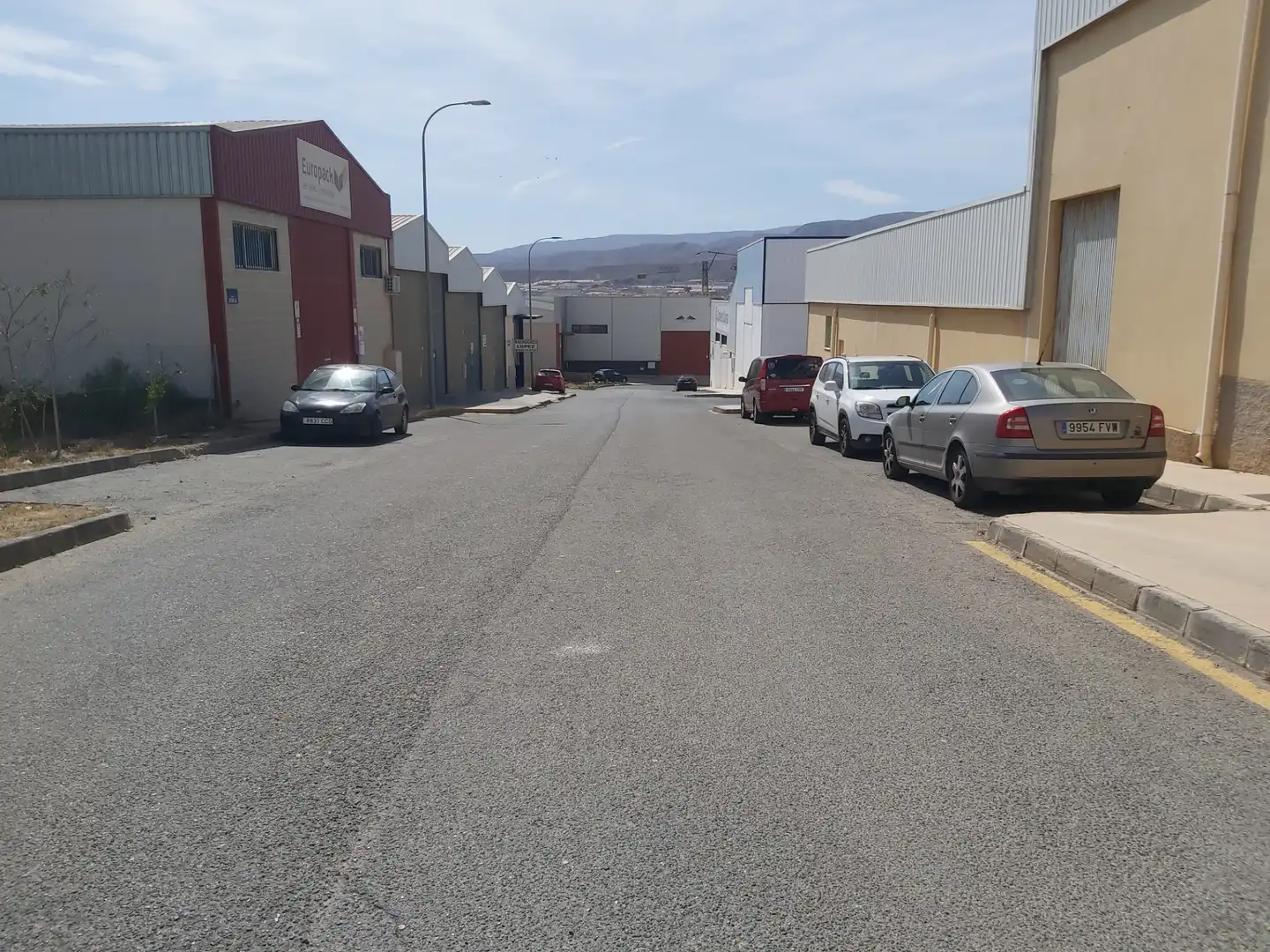 Vista exterior de Terreny industrial en venda en Viator