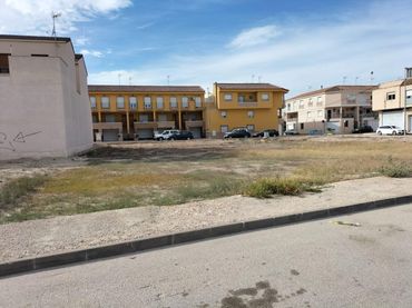 Terreno residenziale in vendita a Cox