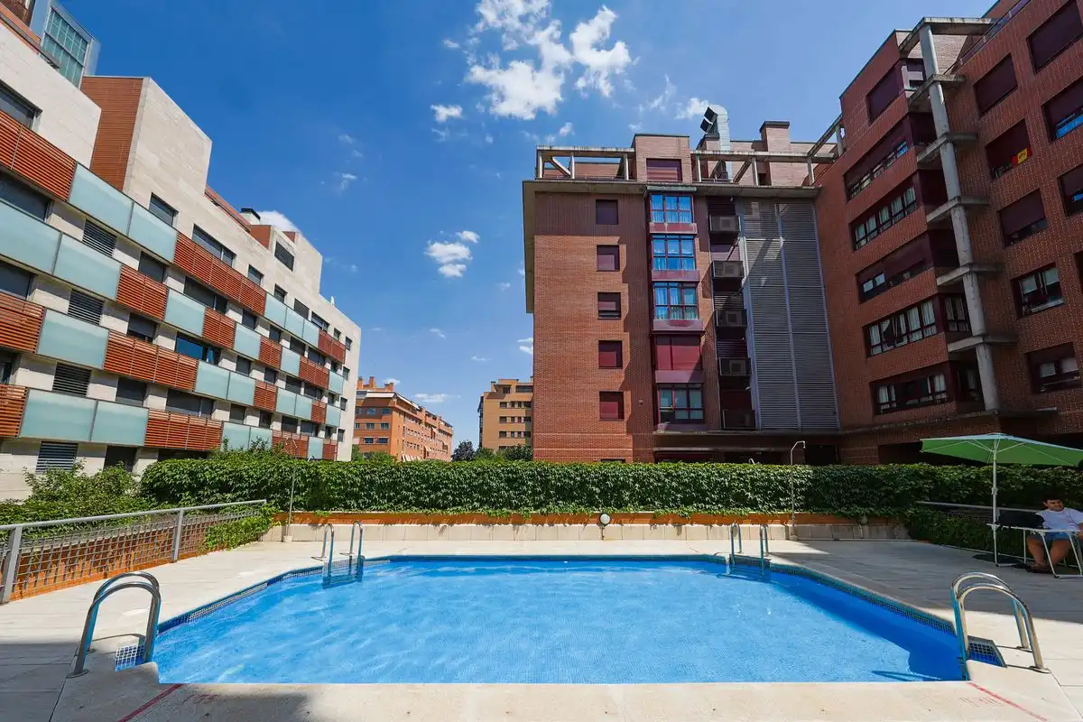 Flat with pool for sale in C. de Américo Castro, imagen 34