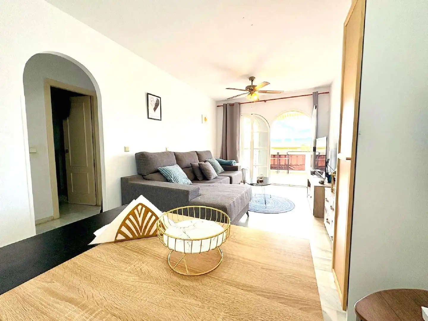 Apartament amb piscina en venda a El Faro de Calaburra - Chaparral, imagen 2