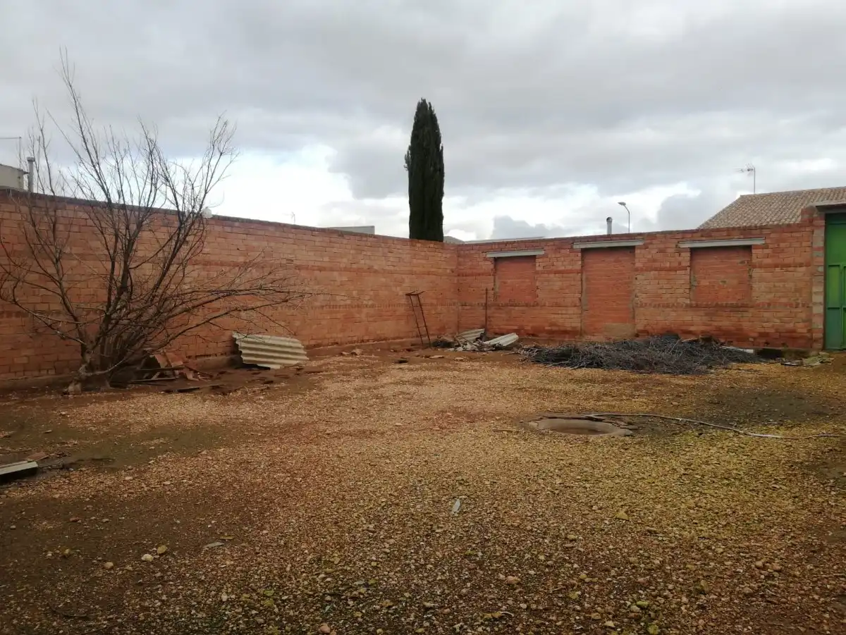 Terreno industrial en venta en Argamasilla de Alba