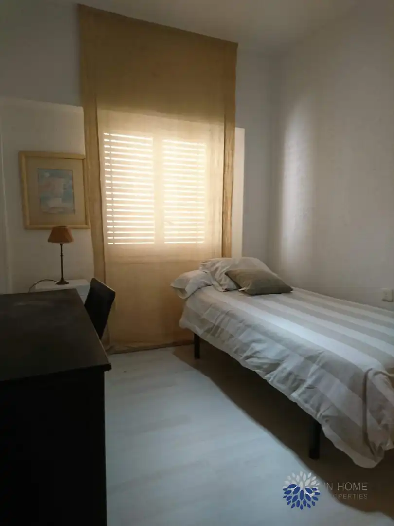 Habitación de Piso de alquiler en Alicante / Alacant con Terraza y Balcón