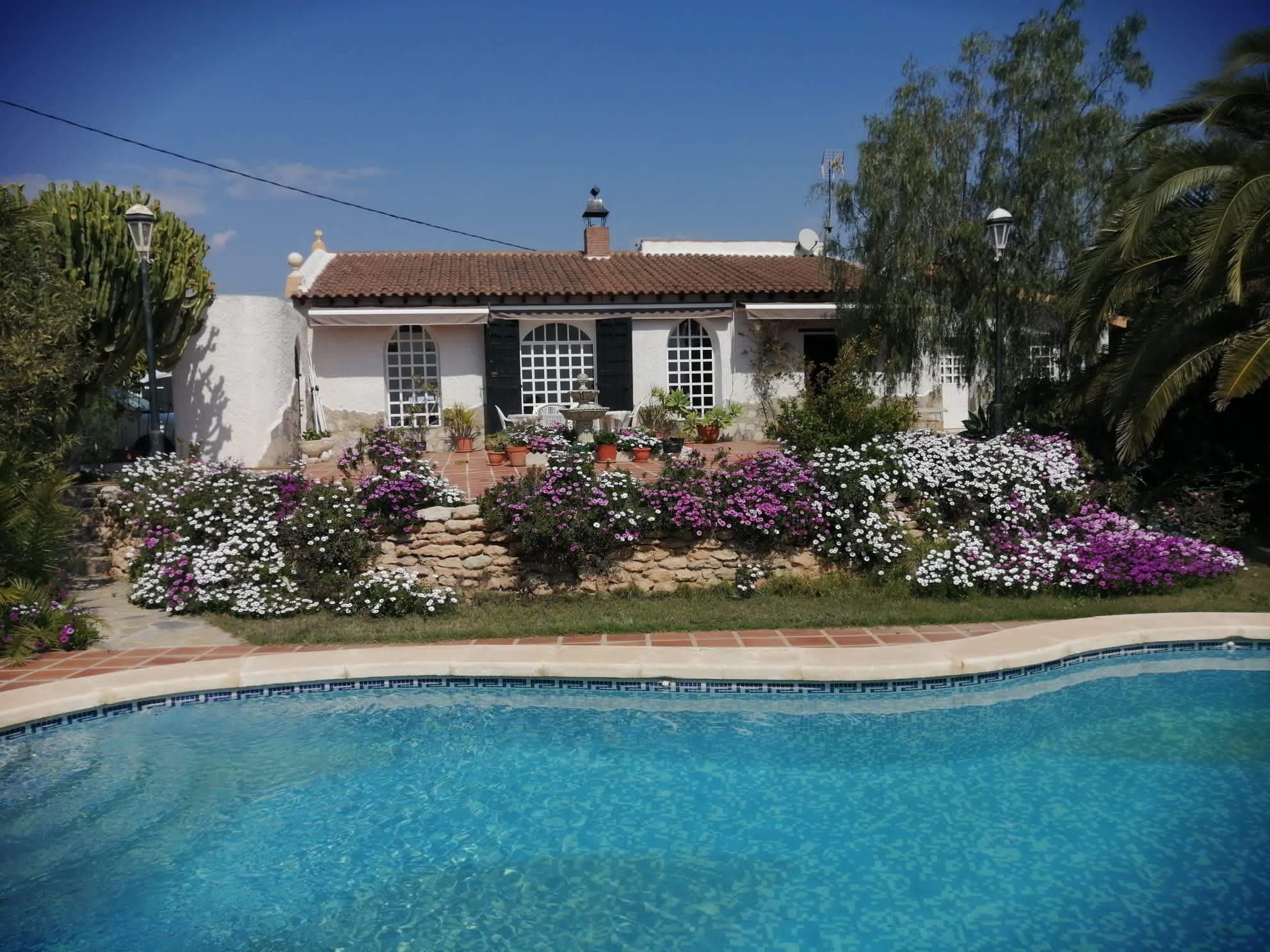 House or chalet for sale in Villamontes - Boqueres