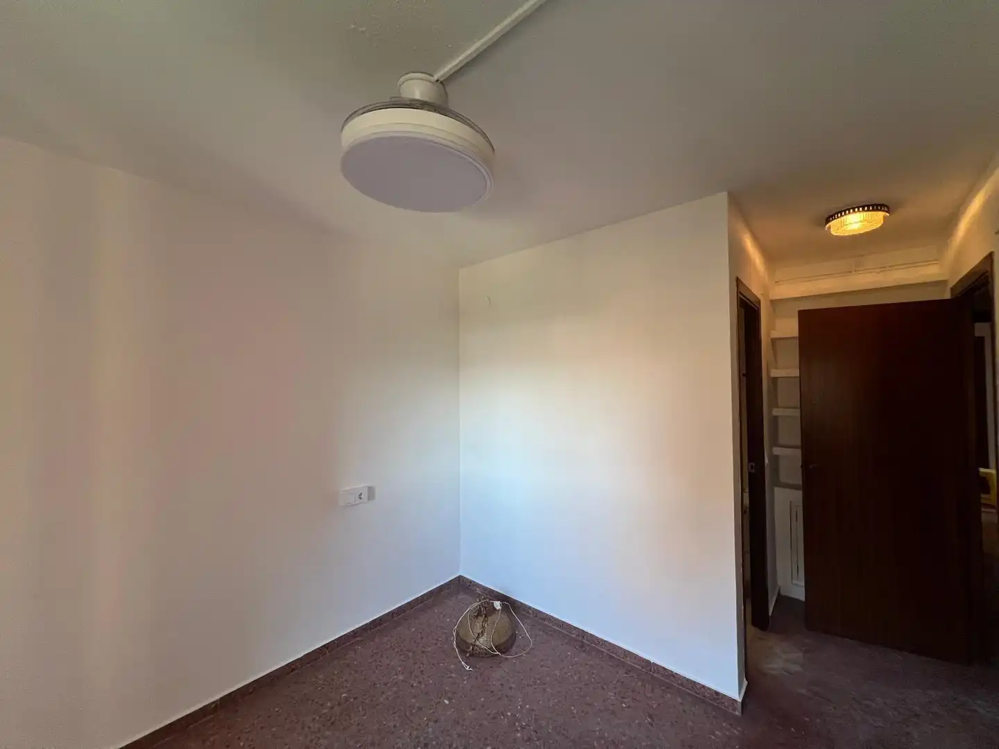 Bedroom of Flat for rent in Valencia  with Private garden, Terrace and Furnished