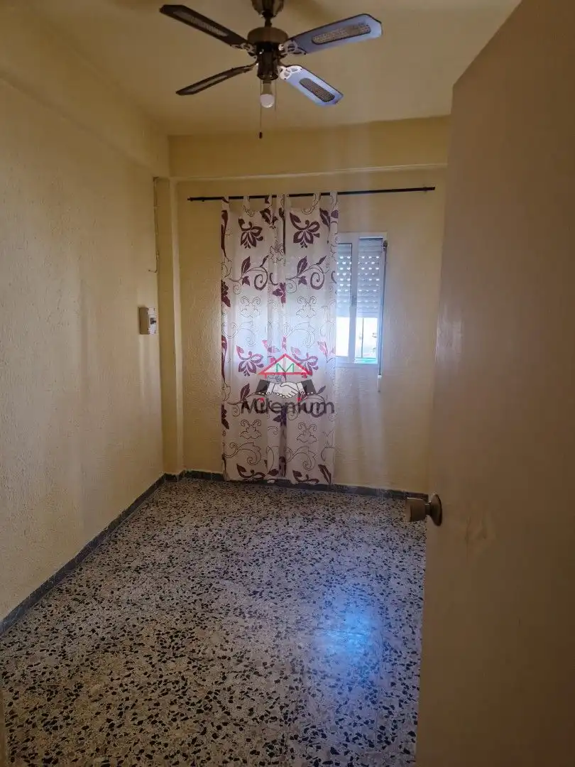 Schlafzimmer von Wohnung zur Miete in Algeciras