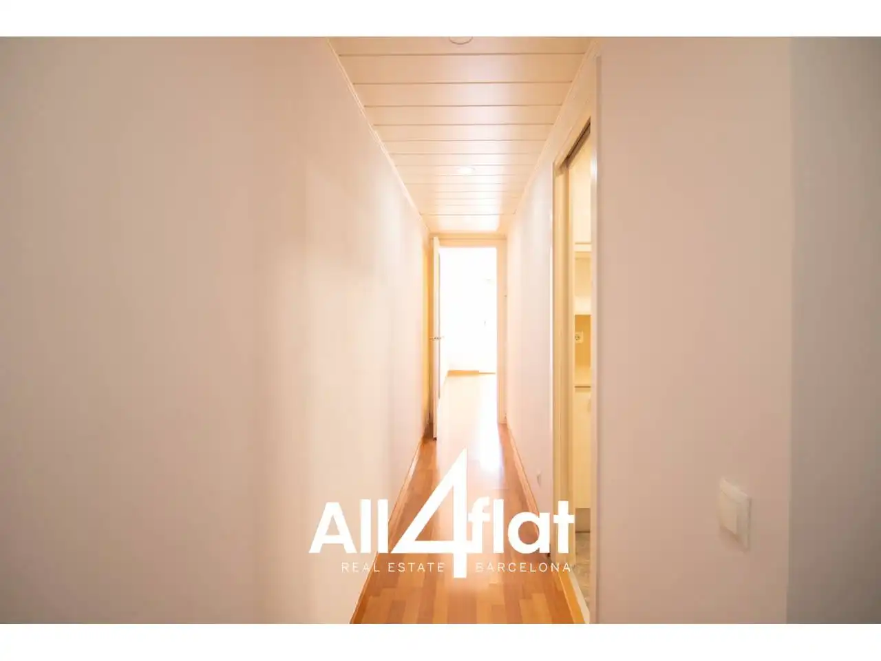 Flat with terrace for sale in Calle Rosselló, imagen 13